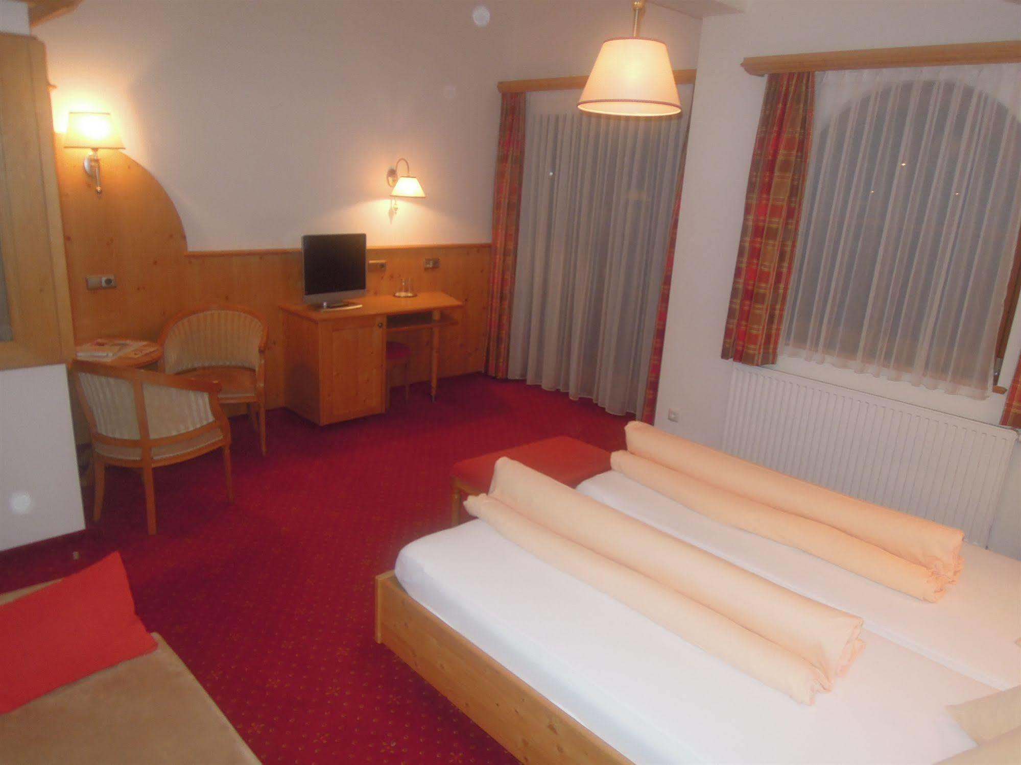 Hotel Dornauhof Finkenberg Eksteriør billede
